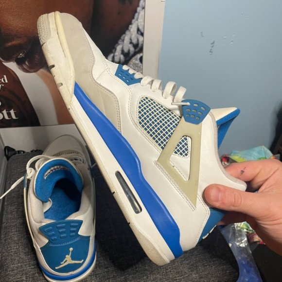 Jordan 4 Military Blue (2012) main image 5